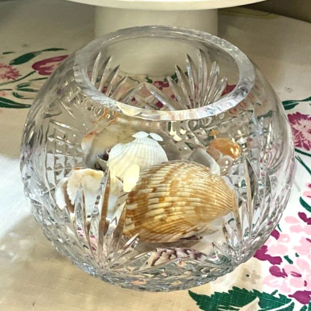 Vintage Wedgewood Cut Crystal rose bowl vase Majesty pattern so pretty